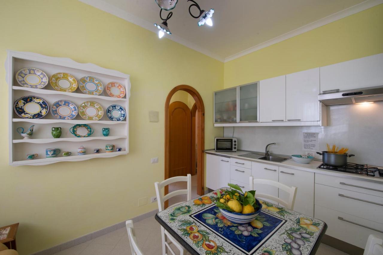 Il Giardino Dei Limoni Aparthotel Praiano Kültér fotó