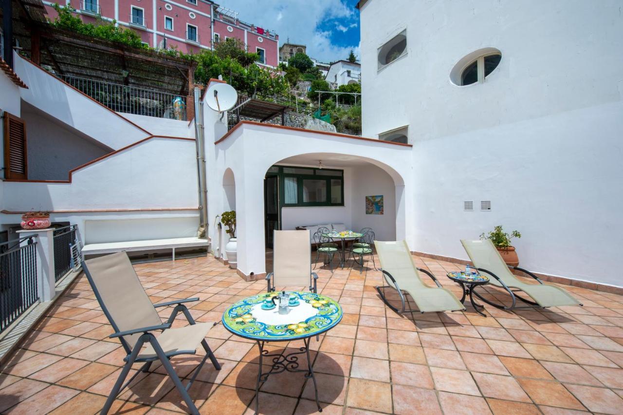 Il Giardino Dei Limoni Aparthotel Praiano Kültér fotó