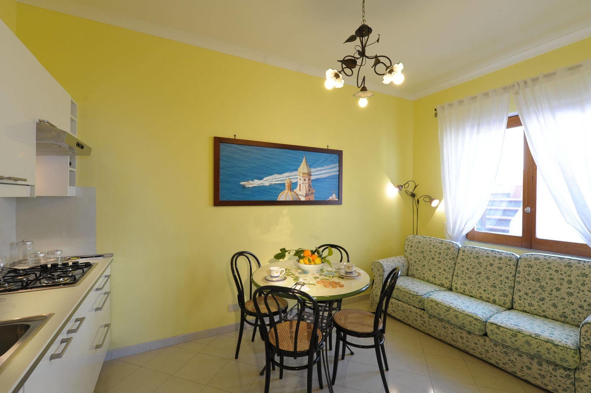 Il Giardino Dei Limoni Aparthotel Praiano Kültér fotó